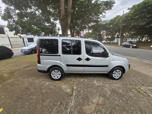 Fiat Doblo Essence 7 lugares