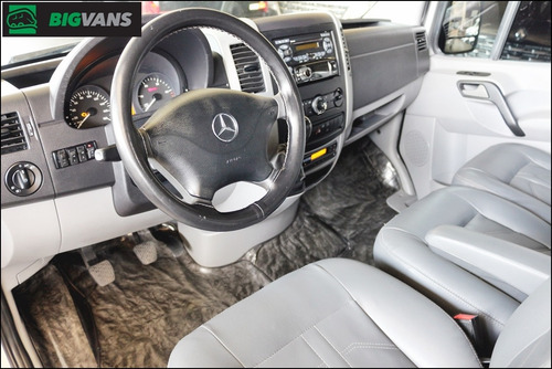 Sprinter 2017 415 Executiva Elite 19 Passageiros Prata 2277