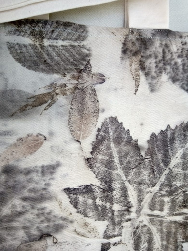Imagen 2 de 2 de Bolso De Tela Con Impresión Vegetal, Modelo Trebol
