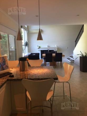 Imagen 6 de 10 de En Alquiler En Saint Thomas, Canning - Casa De 3 Dorm Y Escritorio - Pileta Con Jacuzzi - Venta