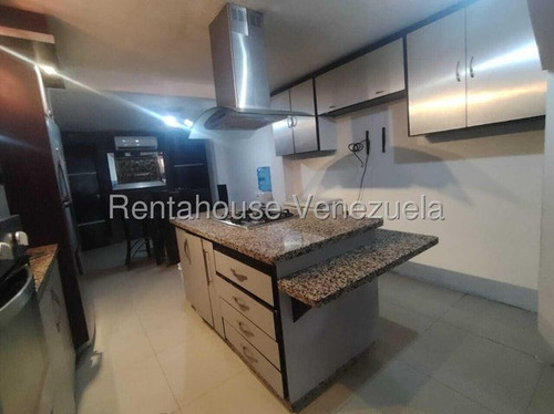 Marianny Gonzalez, Alquila Townhouse Equipado Av Ribereña Cabudare Lara