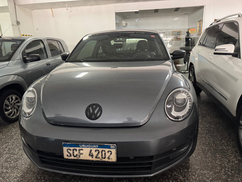 Volkswagen New Beetle 1.4t 3p At