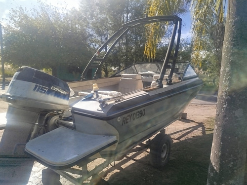 Bermuda Caribbean Evinrude 115 Hp Torre Wakeboard