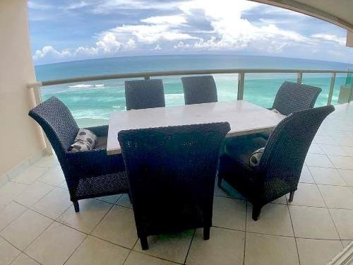 Imagen 4 de 14 de Cad Las Olas D Ph Roof Garden Con Alberca. Vista Al Mar