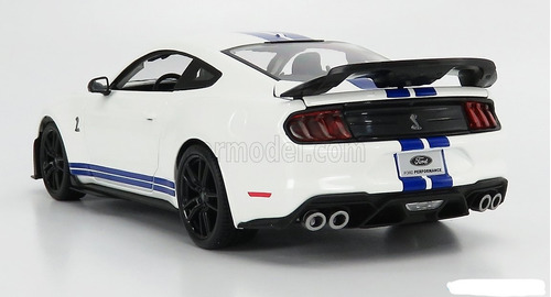 2020 Ford Mustang Shelby Gt500. Color Blanco . 1/18. Nuevo!!