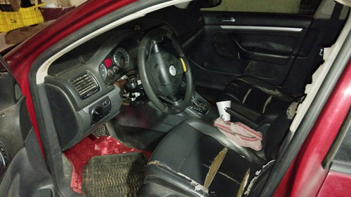 Volkswagen Bora 2.5 Dsg At