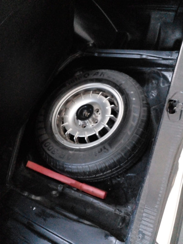 Mercedes Benz 300d. Full