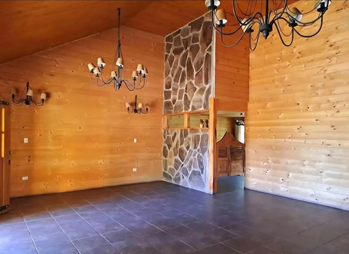 Parcela De 5000mt2 De Terreno, 231mt2 Utiles, 5 Dormitorios