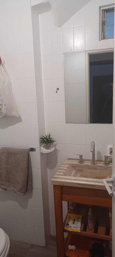 Casa En Venta - 4 Dormitorios 2 Baños - Cochera - 310mts2 - Villa Sarmiento, Morón