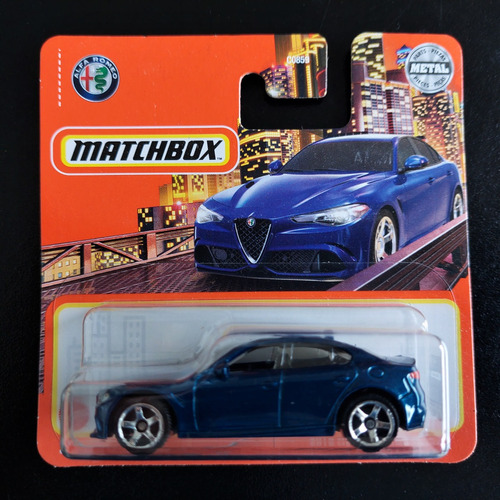 Hot Wheels - Matchbox Alfa Romeo Giulia 2016 Auto Colección