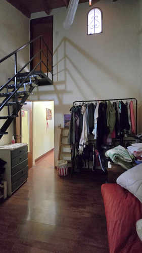Triplex En Venta 3 Ambientes Con Cochera,isidro Casanova.