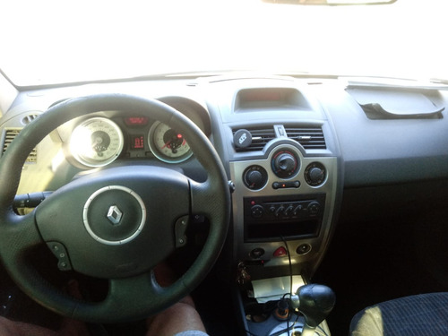 Imagem 4 de 14 de Renault Megane 2.0 Automático