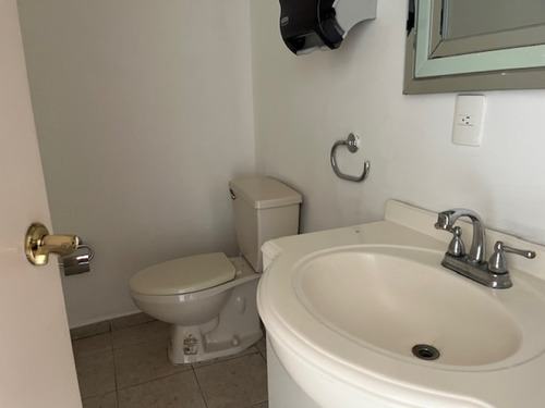 Venta Oficina En Lomas Chapultepec (clinica Lomas Altas)