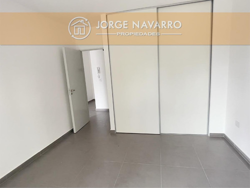 Imagen 9 de 15 de Departamento 2 Amb. Al Fente!!! - Villa Ballester Centro