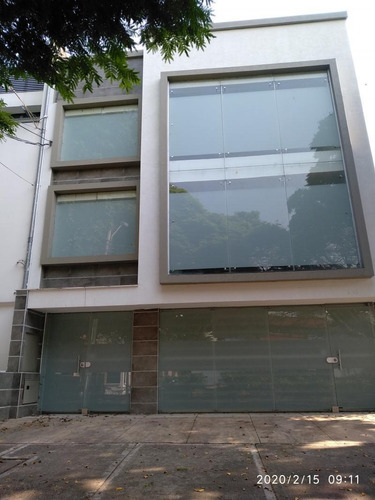Local En Arriendo