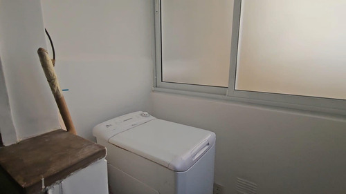 Departamento En Dos Ambientes En Colegiales