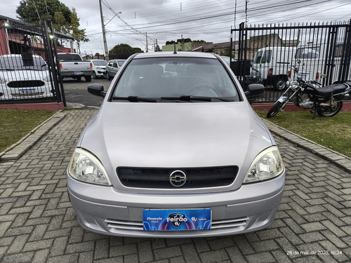 Chevrolet Corsa 1.8 Maxx Flex Power 5p