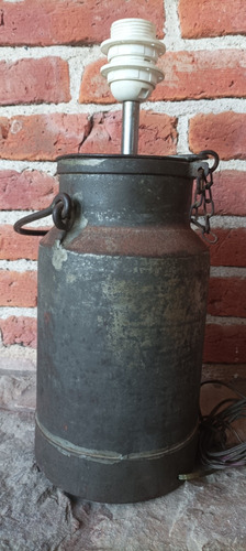 Antiguo Tarro De Leche, Hierro, Electrificado, Impecable.