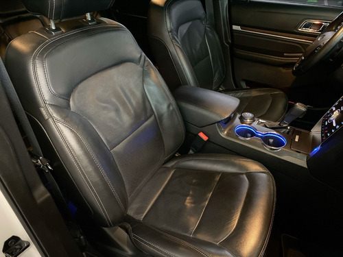 Imagen 14 de 25 de Ford Explorer