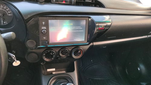 Toyota Hilux 2.7 Cabina Doble Sr Mt