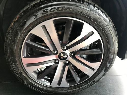 Imagem 10 de 12 de Mitsubishi Outlander Sport Hpe 2.0 Mivec Duo Vvt 4x2