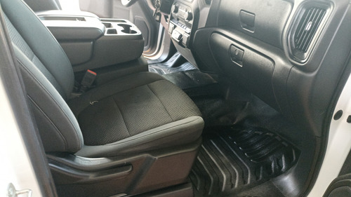 Chevrolet Silverado 4.3 lts 1500Doble Cabina Ls 4x2 At