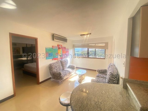 Apartamento En Alquiler. La Alameda. Mls 25-16715