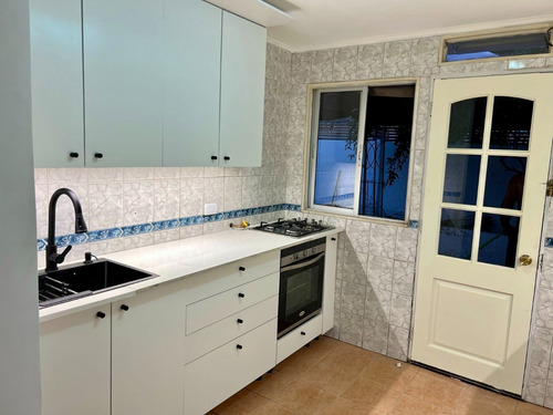 Casa De 2 Pisos, 3d-1b, Villa España, Puente Alto