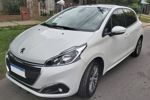 Peugeot 208 1.6 Feline M/t Año 2019