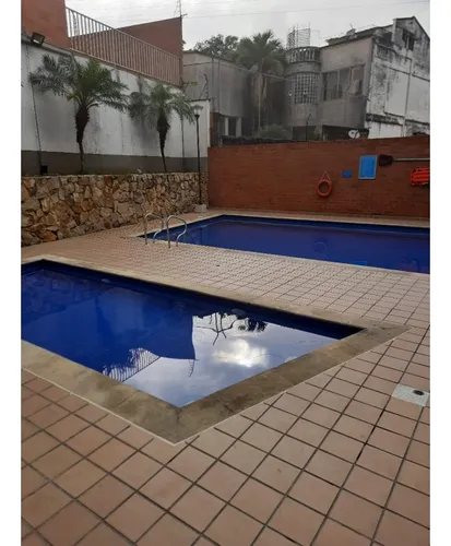 Venta De Apartamento De 65mt2 En El Bosque, Cali 10232.
