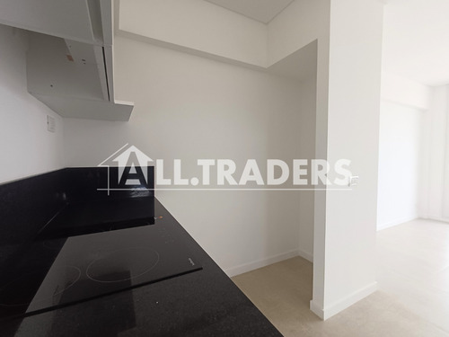 Imperdible Alquiler En Pilar Departamento 2 Amb. Con Balcón Y Vista A Jardines Complejo Luciérnagas