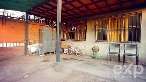 Departamento En Venta De 2 Dorm. La Ermita Ii, Lo Barnechea