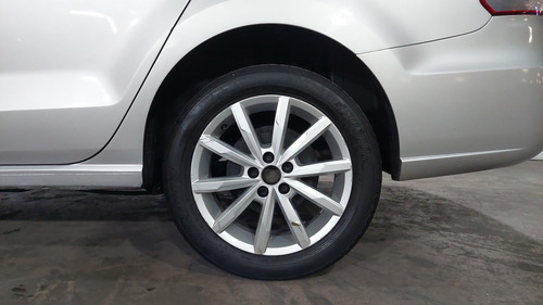 Volkswagen Vento 1.6 HIGHLINE TIPTRONIC