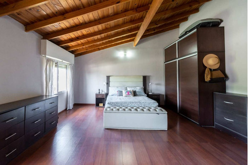Imagen 6 de 30 de Venta Casa 4 Ambientes + Playroom / Hurlingham