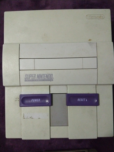 Consola Supernintendo Snes. Incluye Juego.