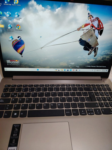 Laptop Lenovo Idea Pad 15 Beige (Usado)