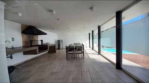 Departamento En Venta De 3 Dorm. En Concón
