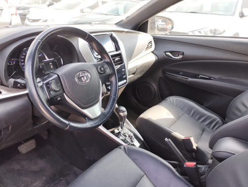 Toyota Yaris 1.5 107Cv Xls Pack Cvt