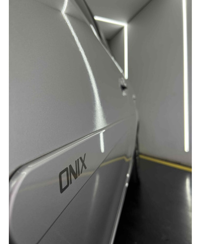 Chevrolet Onix 1.4 MPFI LTZ 8V FLEX 4P AUTOMÁTICO
