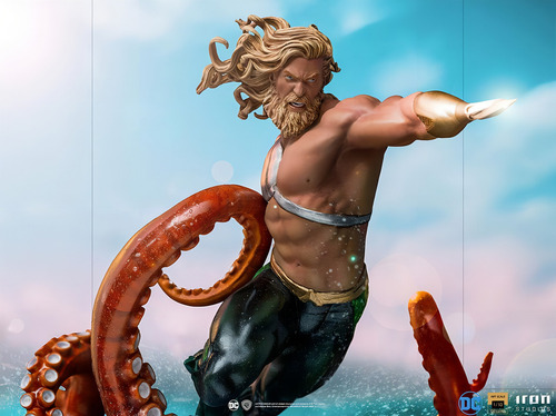 Estátua Aquaman - Dc Comics - Art Scale 1/10 - Iron Studios (Usado)