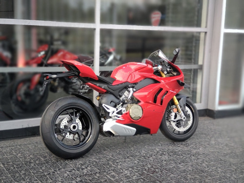 Imagen 3 de 25 de Ducati Panigale V4s - No Bmw S1000rr, No Panigale V4! Gf
