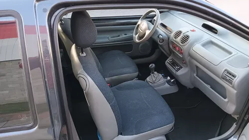 Renault Twingo Authentique 2012