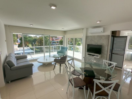 Imagen 2 de 30 de Apartamento 3 Dormitorios En Playa Mansa, Punta Del Este - Parc Du Soleil