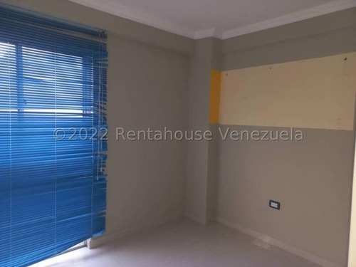 Imagen 27 de 30 de Townhouse En Venta De Concepto Abierto Moderno Con Exclusivas Areas Sociales Piscina Caminerias Y Parques Infantiles Cocina Con Tope De Granito Totalmente Equipada El Rincon Naguanagua