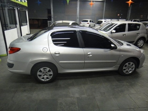 Peugeot 207 Xr Passion Sport 1.4 8v Flex Completo Prata 2011