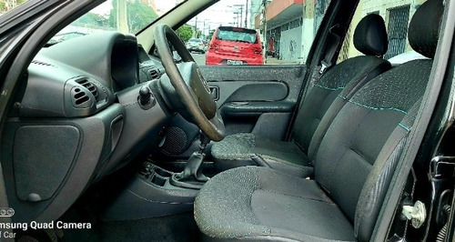 Imagem 5 de 10 de Renault Clio 1.0 Expression
