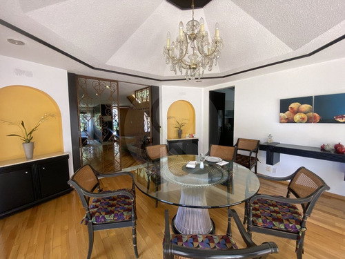 Casa En Venta En Bosque De Las Lomas
