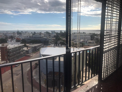 Imagen 7 de 21 de Peninsula, Apto De 2 Dormitorios Con Vista Al Mar