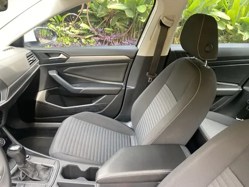 Volkswagen Jetta 1.4 Turbo Tsi Comfortline At 4x2 2022