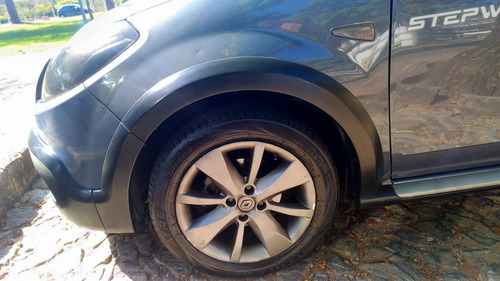Imagem 8 de 12 de Renault Sandero Stepway 2012 1.6 16v Hi-flex 5p